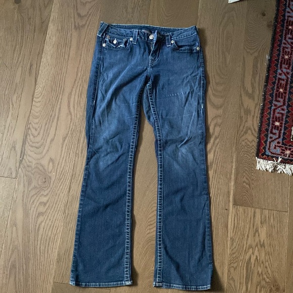 Size-31 women’s true religion flared jeans - Picture 2 of 5